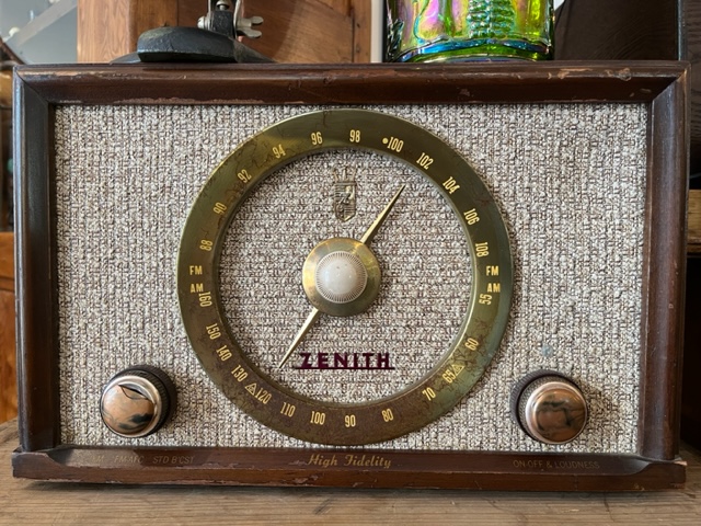 Vintage Zenith High Fidelity Radio Circa 1956