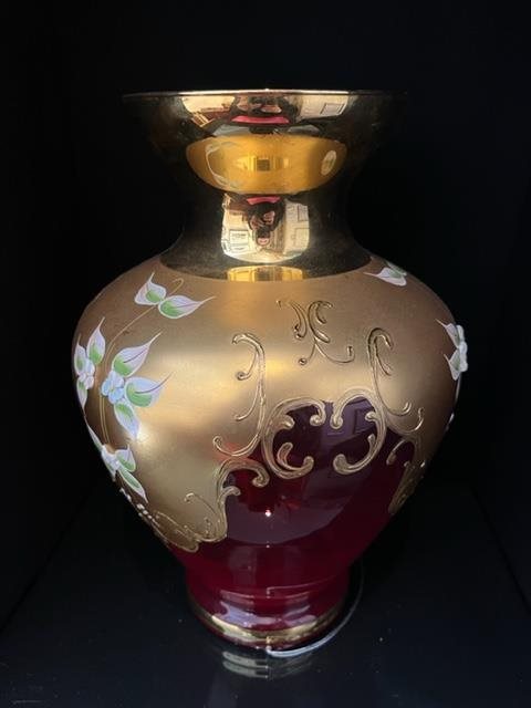 Large Red & Gilt Venetian Glass Vase