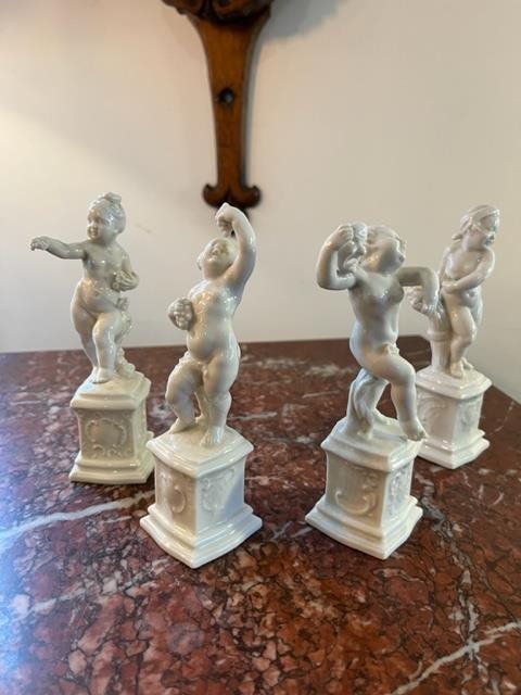 4 x Porcelain Lorenz Hutschenreuther Cherub Figurines