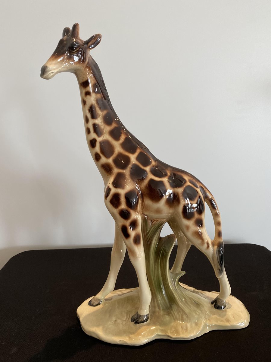 Jema Ceramic Giraffe
