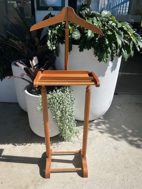 Pine Valet Stand