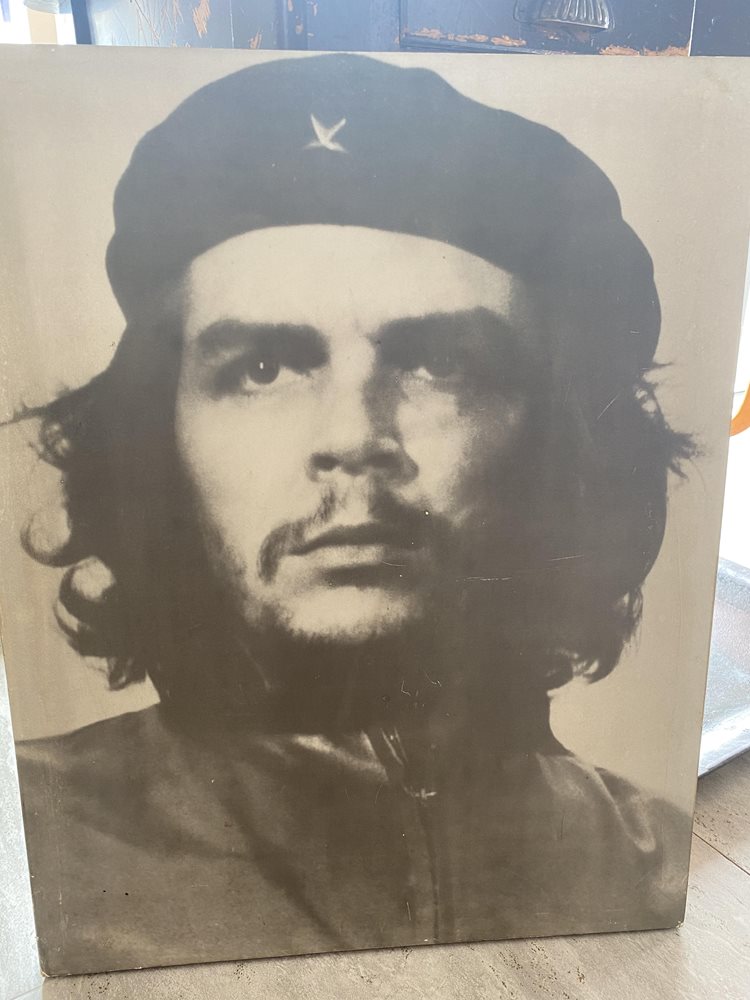 Old Che Guevara Poster