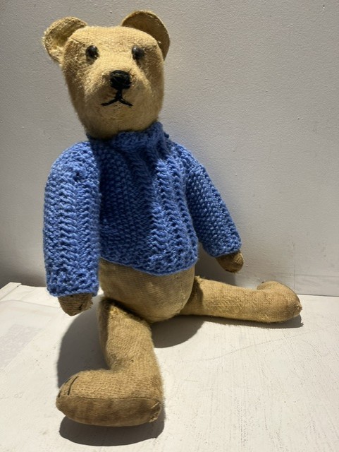 Vintage English straw-filled mohair teddy bear, circa 1930s–40s.
