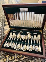 Elkington & Co EPNS Cutlery Canteen, (c. 1945–1965)